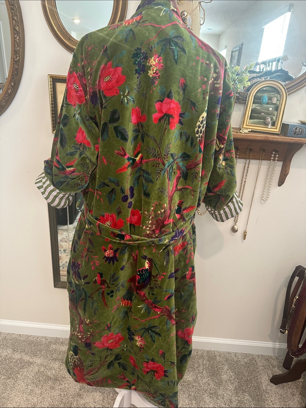 Velvet Bird Print Robe - Picture 2 of 6